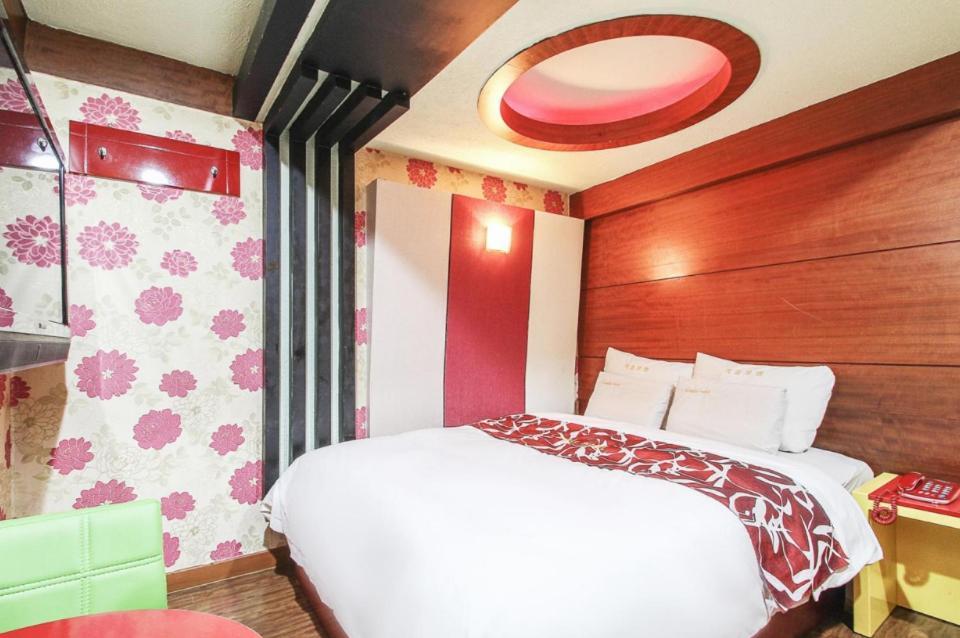 Couple Motel Seul Exterior foto